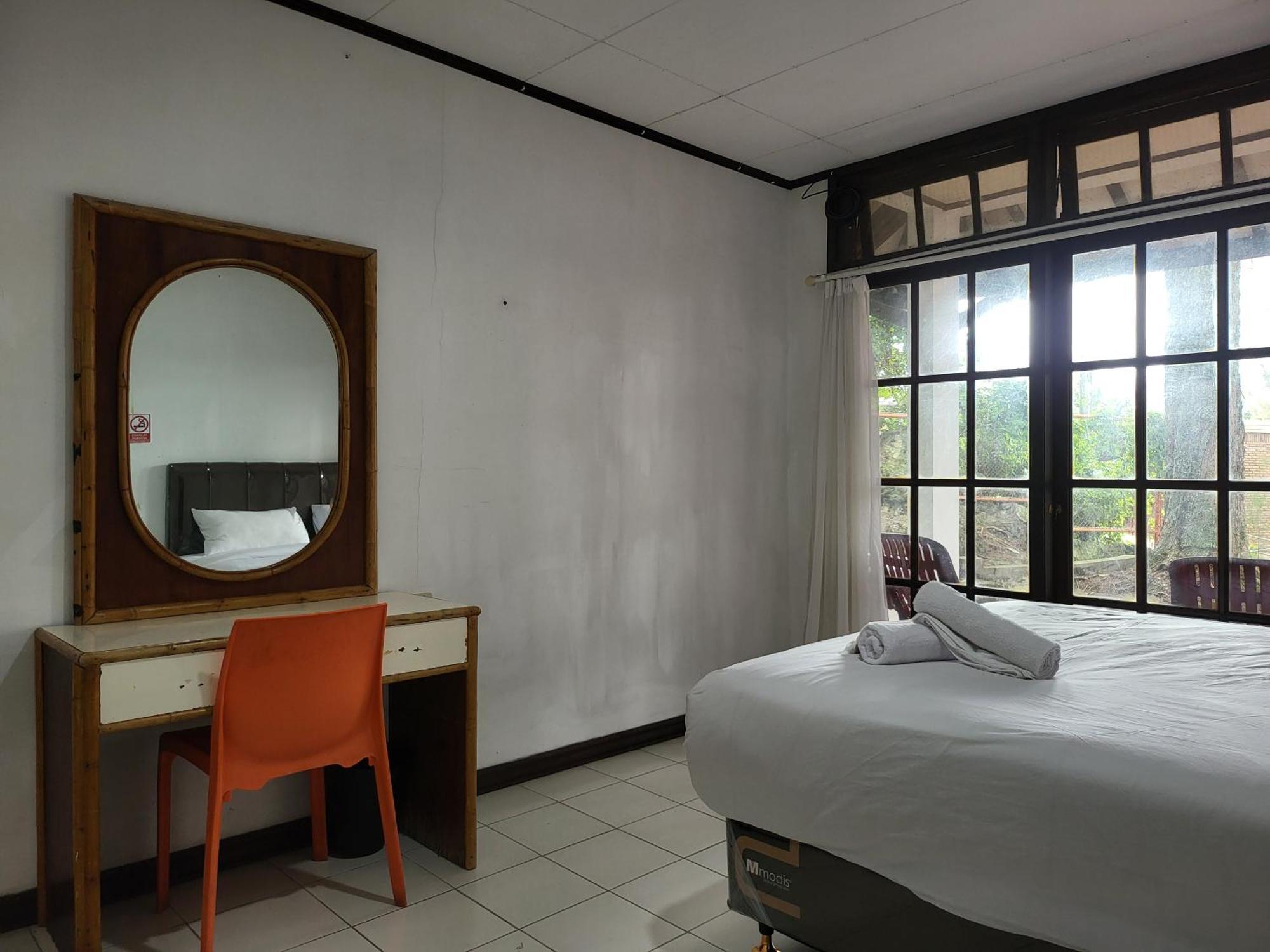 Hotel Pandu Lakeside Tuktuk Tuktuk Siadong Quarto foto