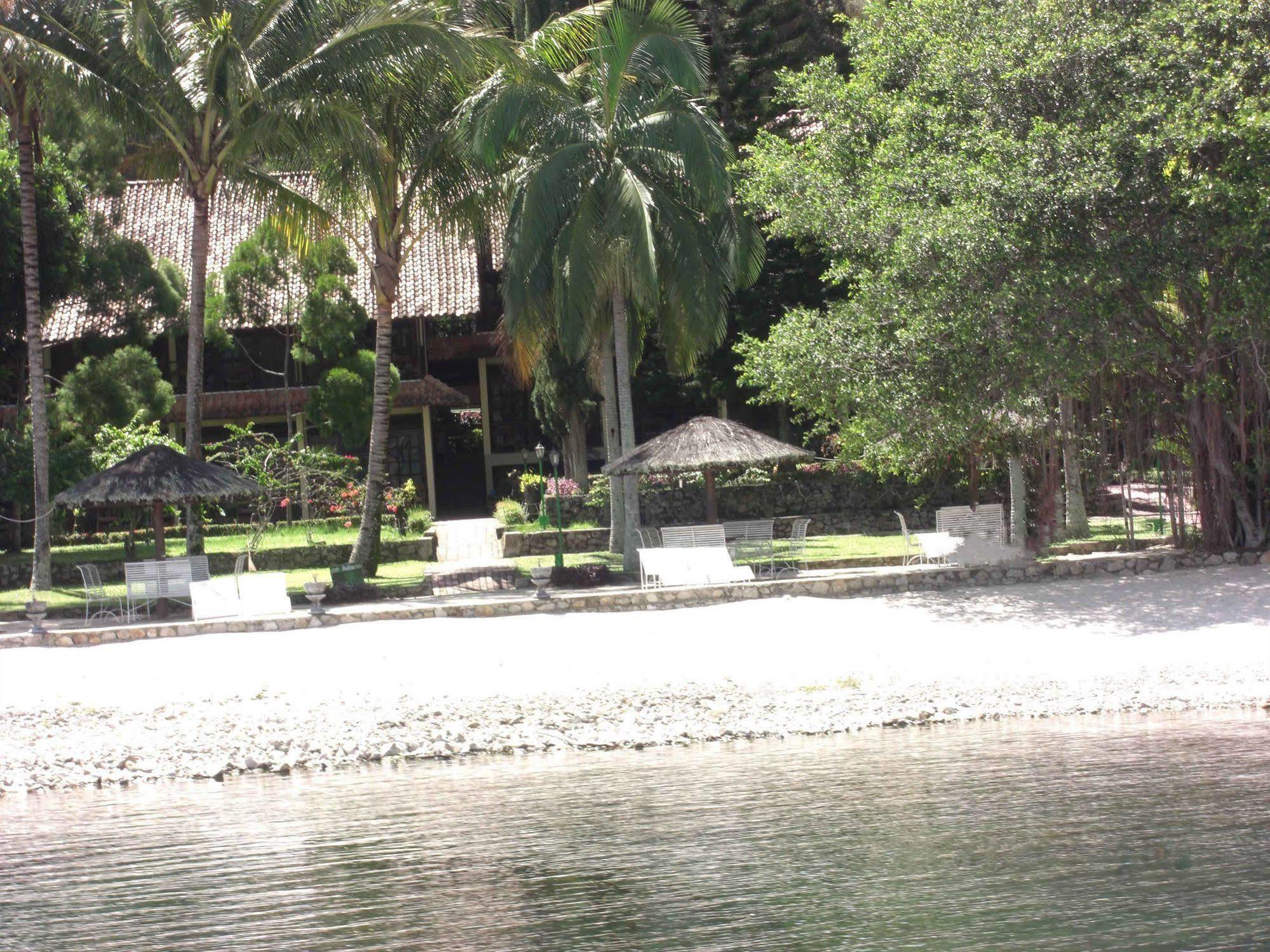 Hotel Pandu Lakeside Tuktuk Tuktuk Siadong Exterior foto